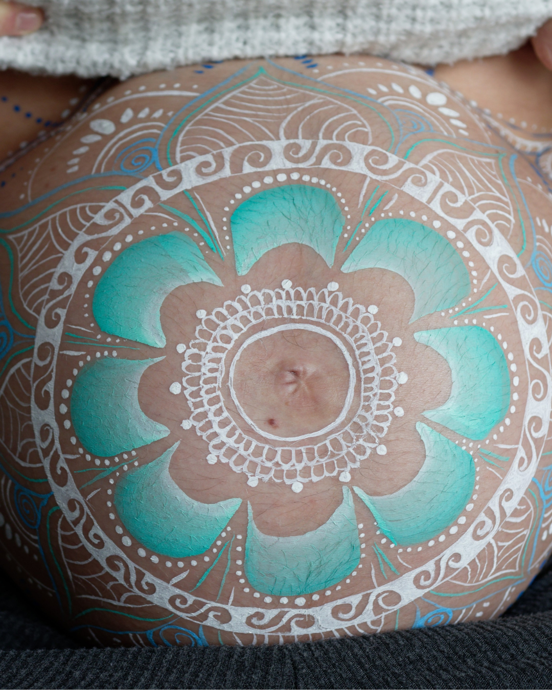 belly painting doula