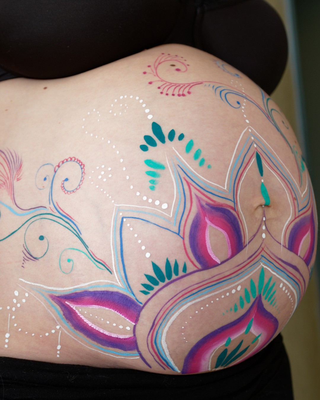 belly painting cadeau
