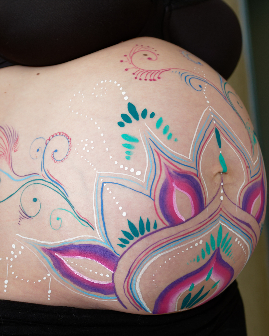 belly painting cadeau